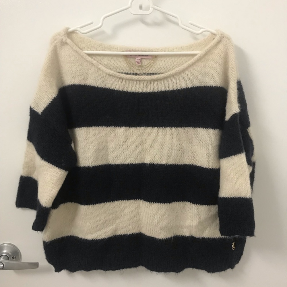 Juicy Couture black and white oversized sweater